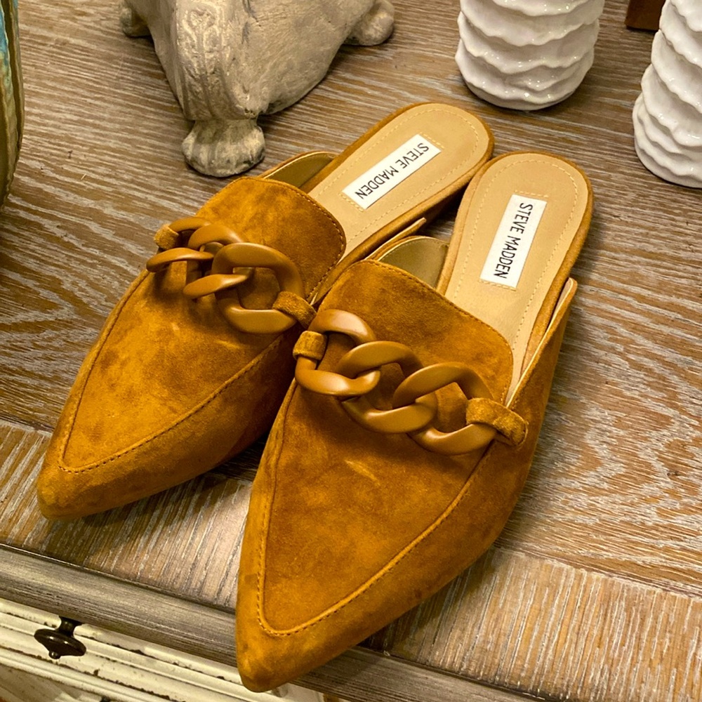 Steve Madden suede mules